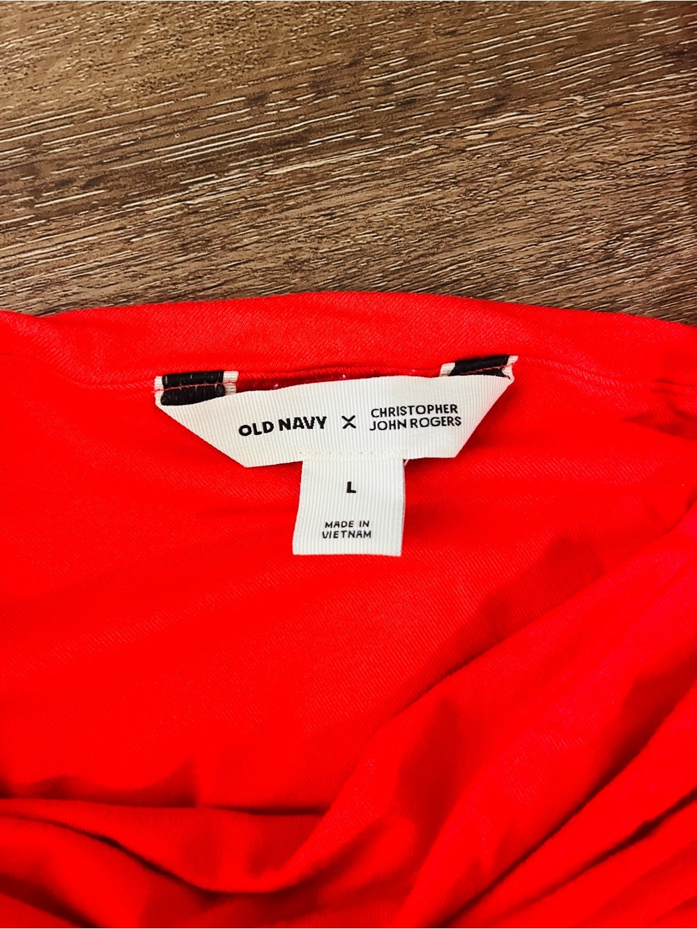 Old Navy Red One-Shoulder Ruched Tank - Picture 4 of 4